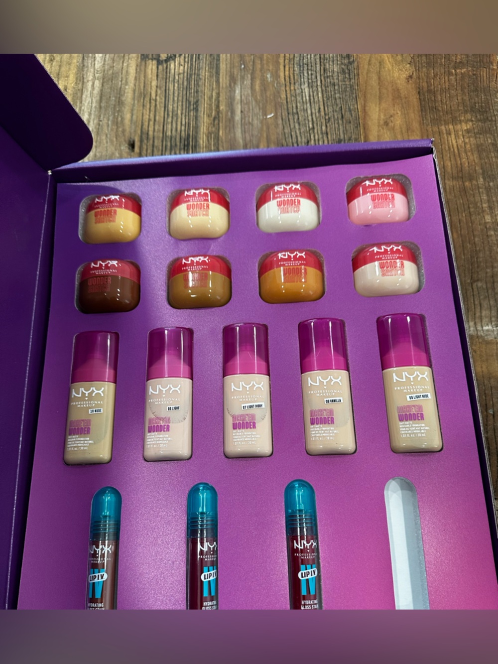 NYX Makeup Box with Pink Logo on Purple Background whole set - Picture 2 of 9